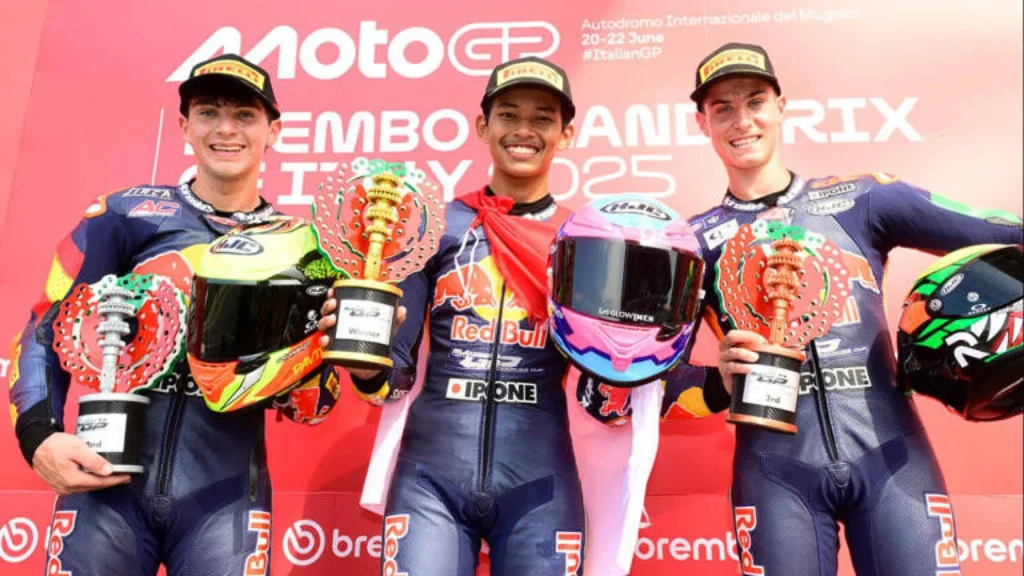 Veda Ega Pratama Raih Kemenangan Dramatis di Red Bull Rookies Cup 2025